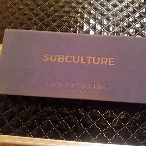 Anastasia Subculture Shadow Pallete